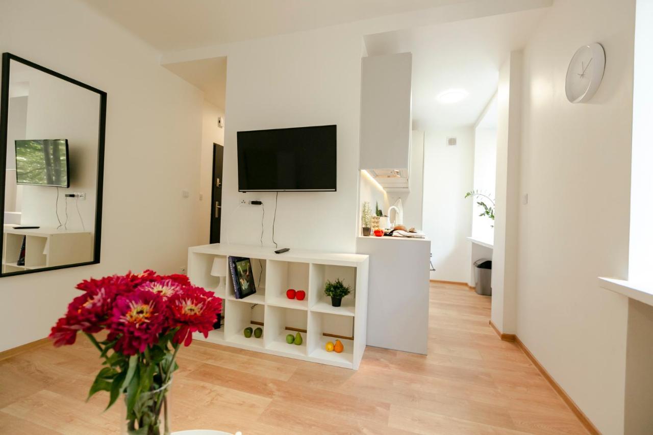 Jana Pawla II 36 - Bezplatny Podziemny Garaz - Free Parking - W Pelni Wyposazone Studio - Better Rental 华沙 外观 照片